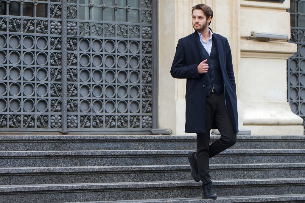 semnificatia numelui razvan